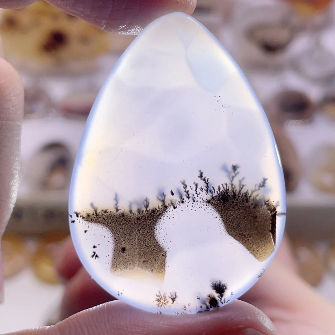 玛瑙/玉髓未镶嵌珠宝奇石