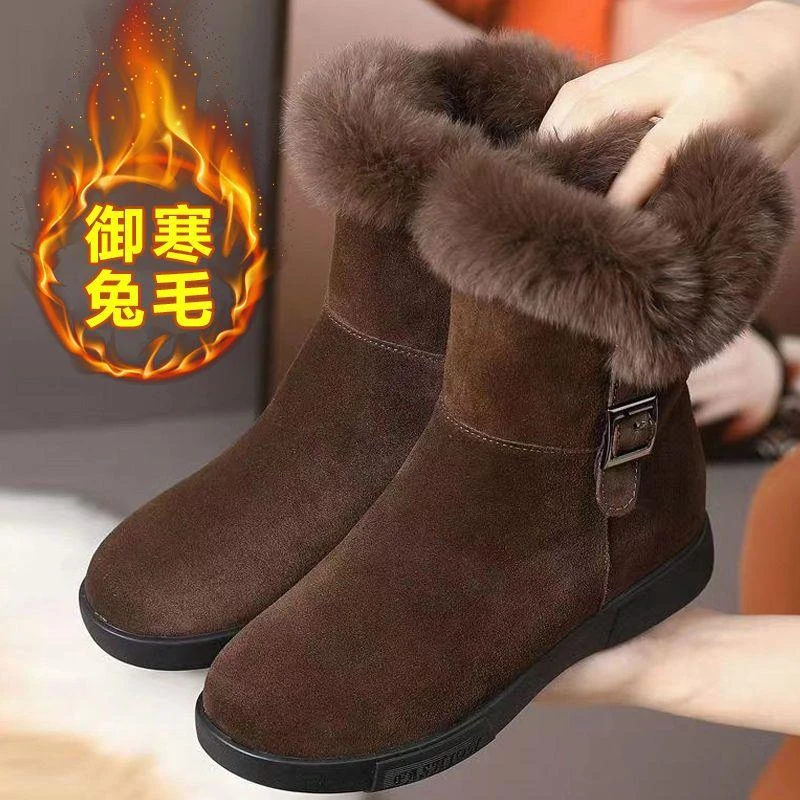 绒面保暖雪地靴女冬季加绒新款妈妈平底舒适加厚短靴防滑百搭棉鞋