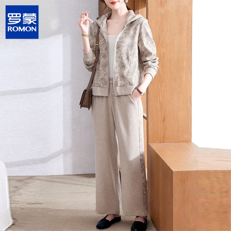 罗蒙妈妈秋装套装新款洋气连帽春秋外套中老年妇女装休闲运动服装