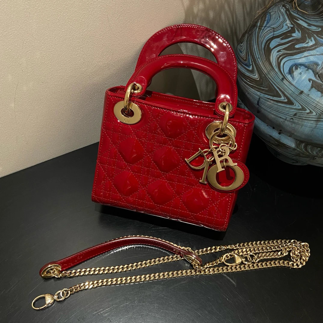 95新 DIOR/迪奥 三格戴妃 酒红色金扣漆皮 16496514