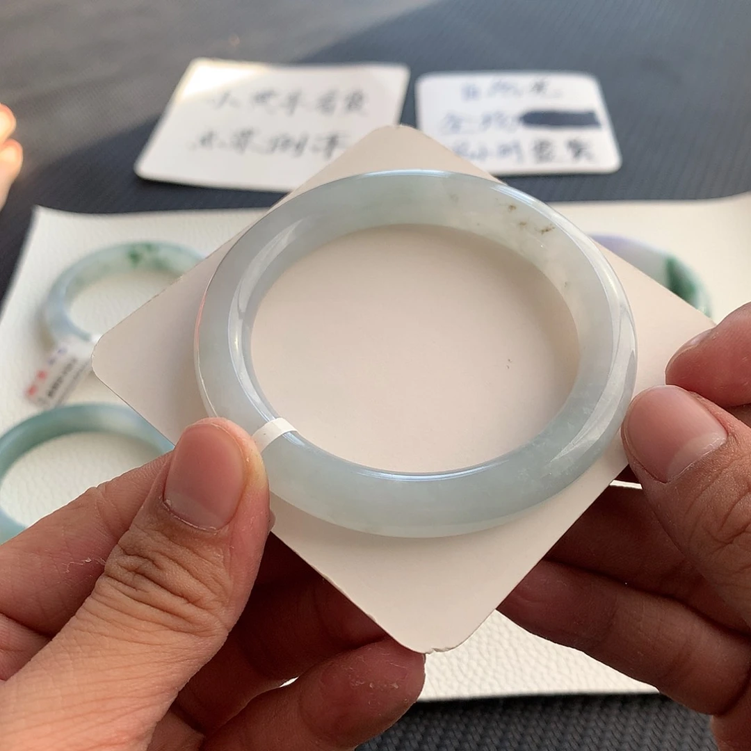 翡翠手镯未镶嵌24号 53.5