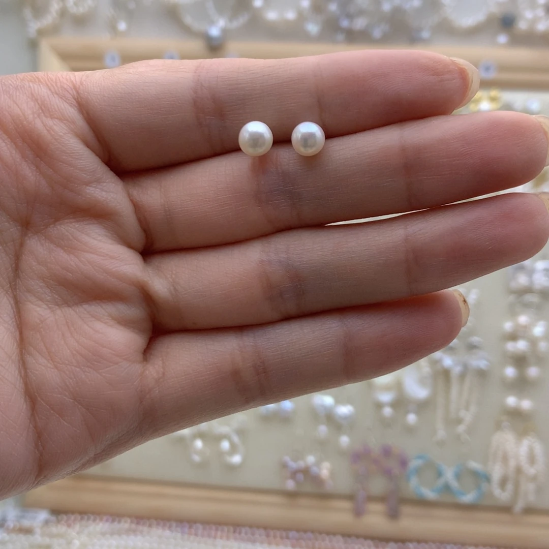 银S925镶嵌淡水珍珠耳饰