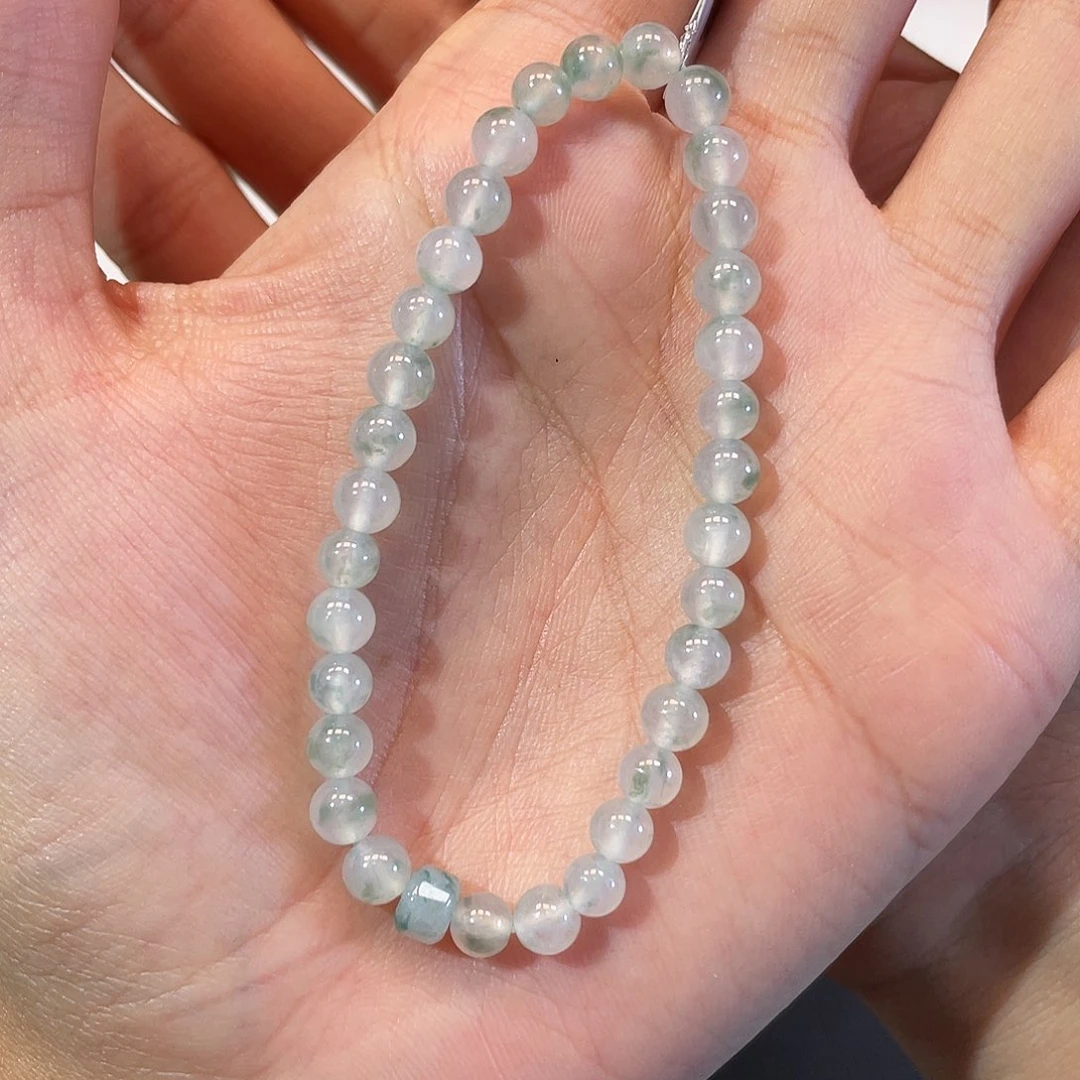 翡翠未镶嵌手串卡5.5