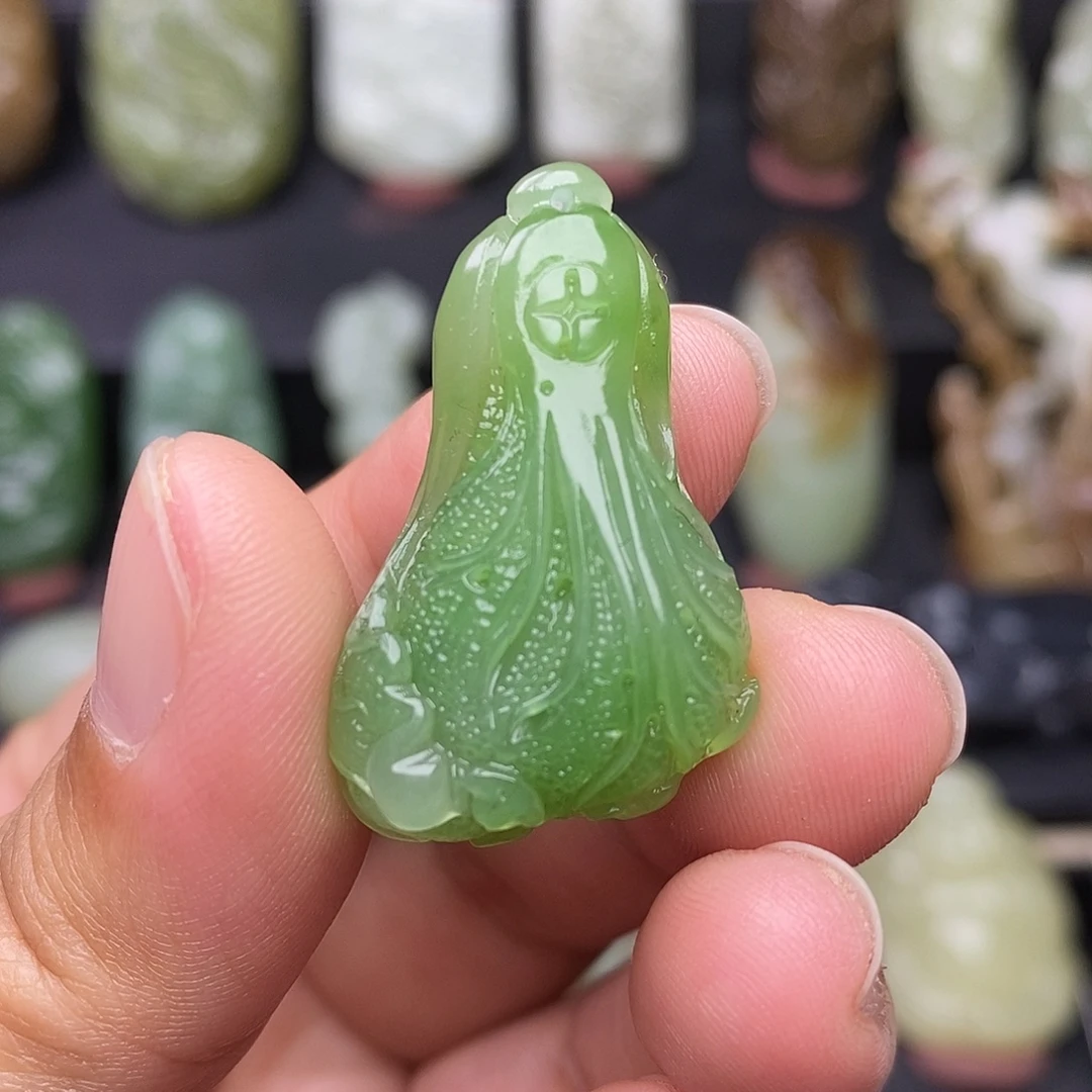和田玉（碧玉）未镶嵌颈饰