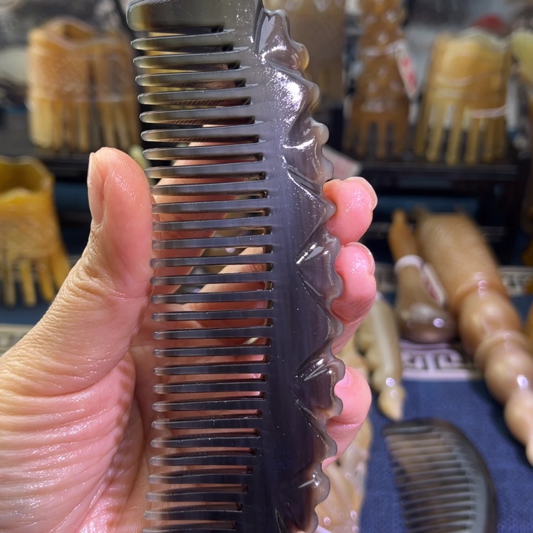 国内老白水爱心包包梳