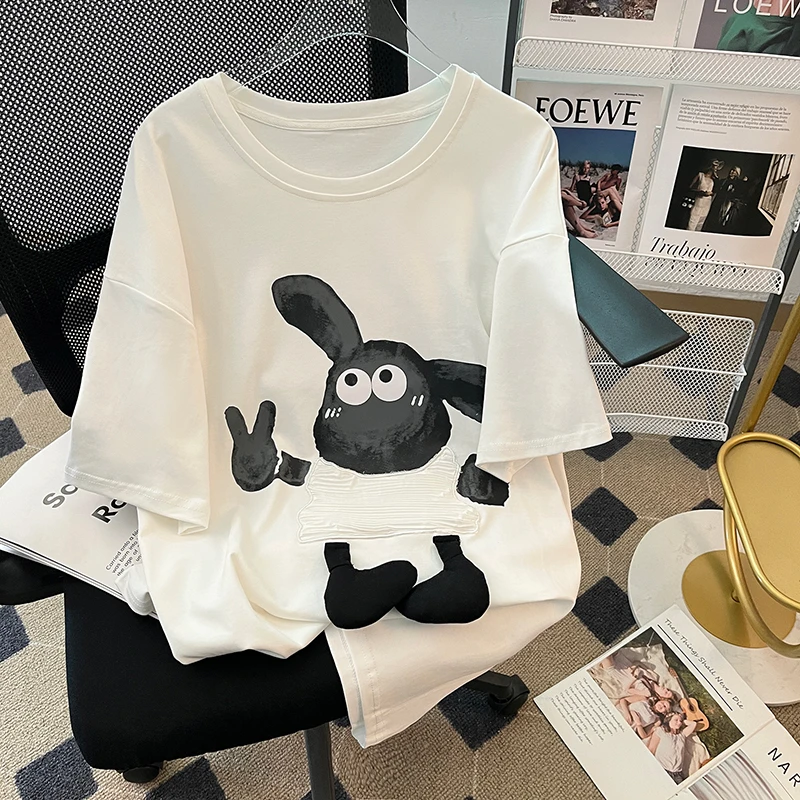 2025年休闲小羊T恤卡通孕妇上衣夏装新款宽松百搭款大码时尚女装