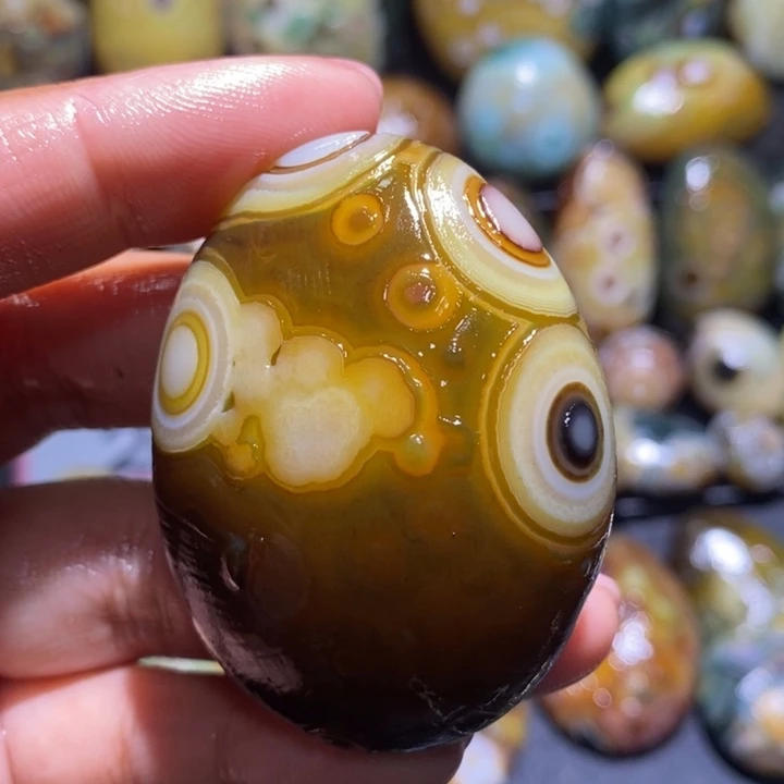 玛瑙/玉髓未镶嵌珠宝半成品145
