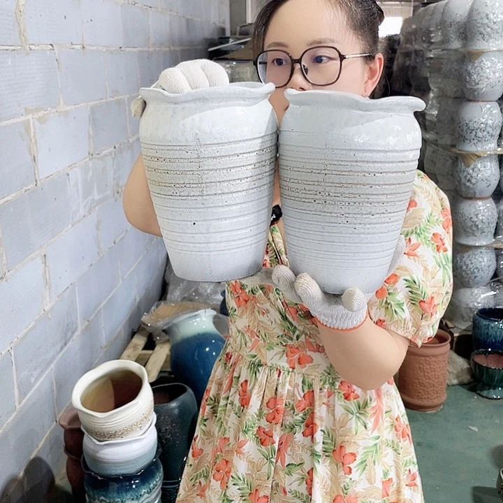 红陶瑕疵高20/14两个