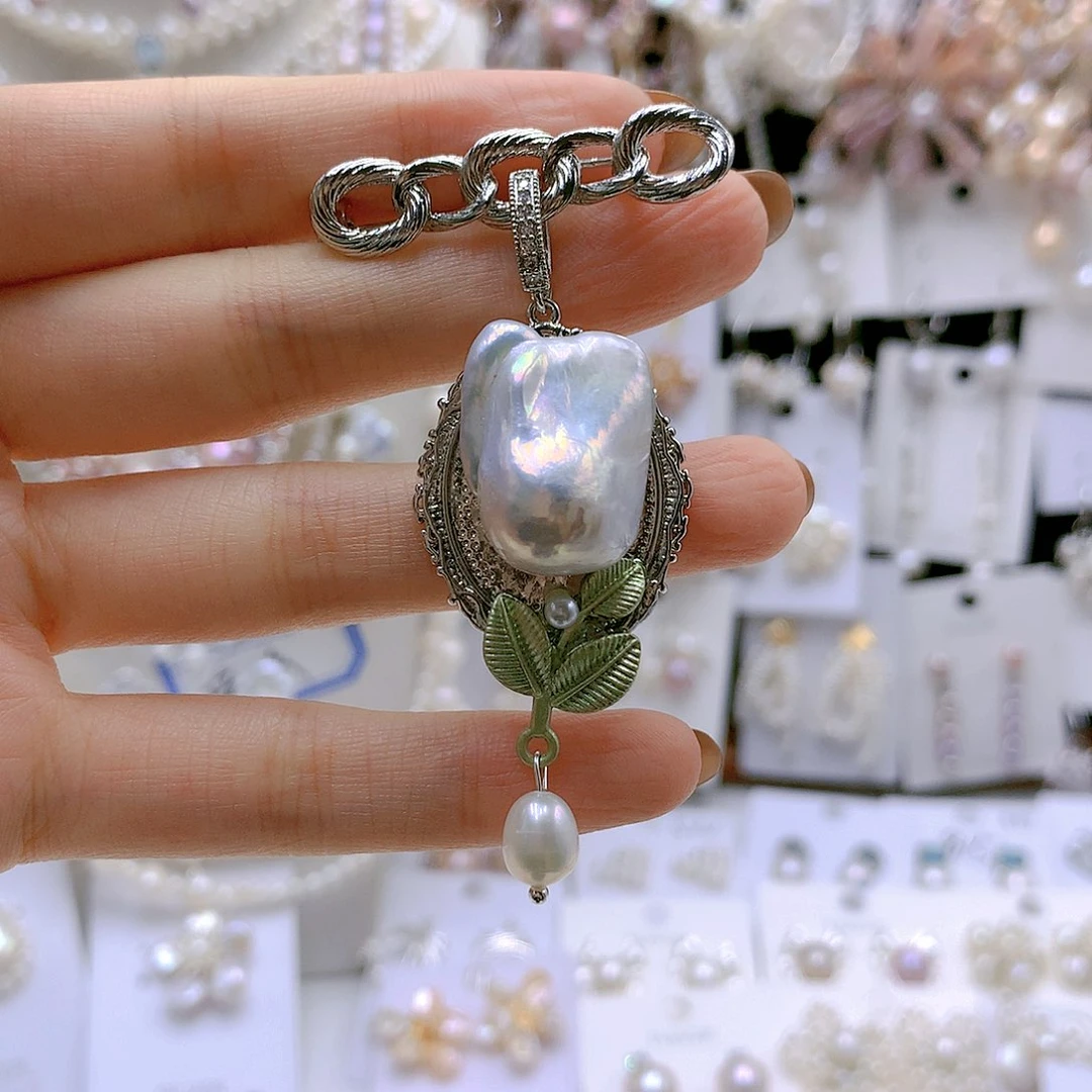 银S925镶嵌耳饰淡水珍珠