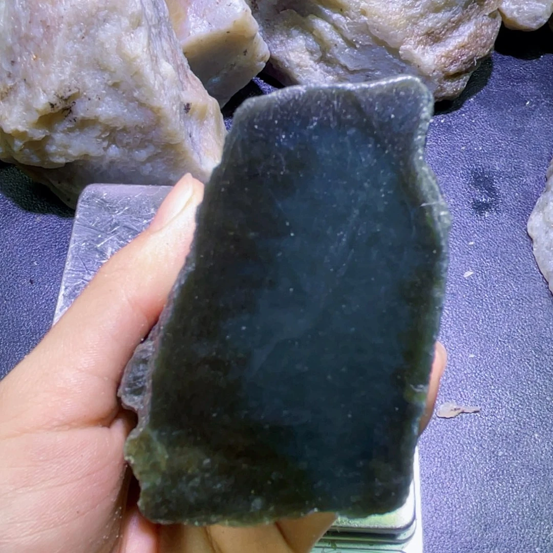 未镶嵌和田玉珠宝半成品