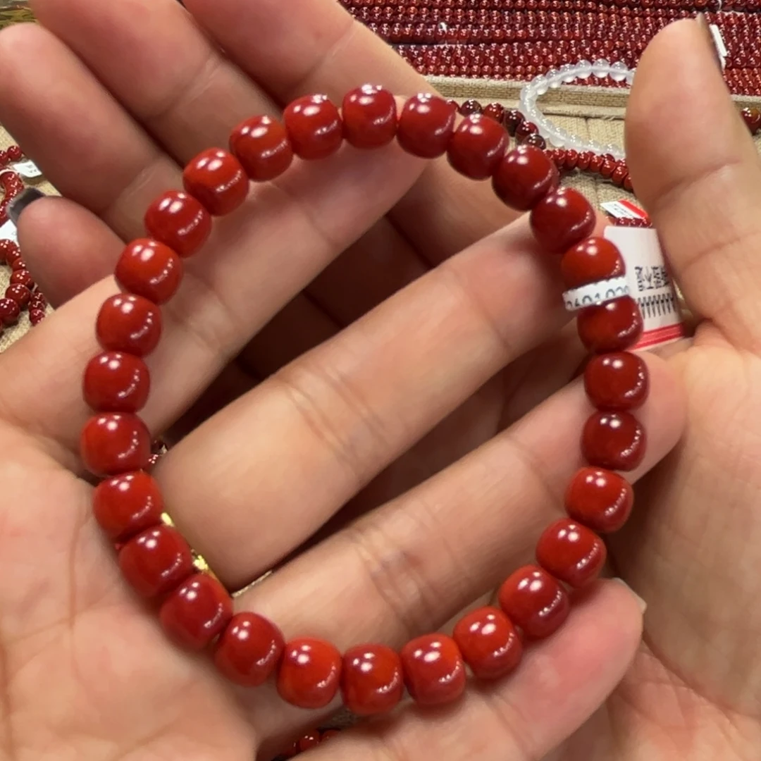 南红玛瑙未镶嵌珠宝奇石