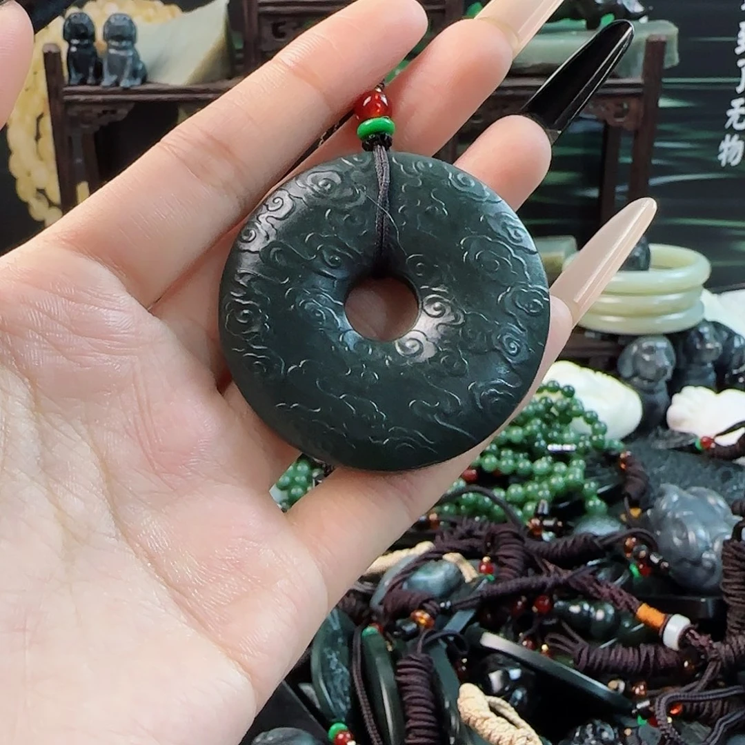 和田玉（黄玉）未镶嵌颈饰