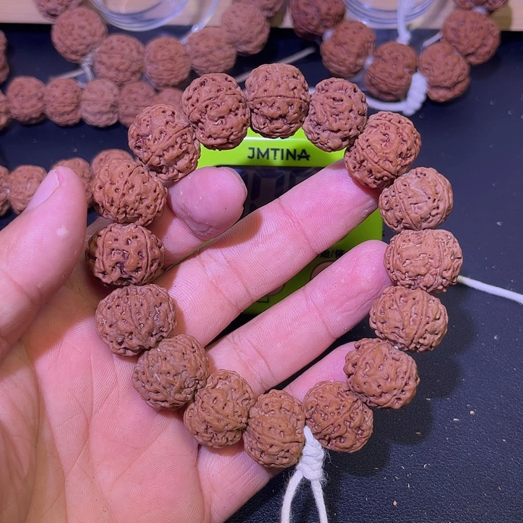 用***9金刚菩提吊坠19豆腐块