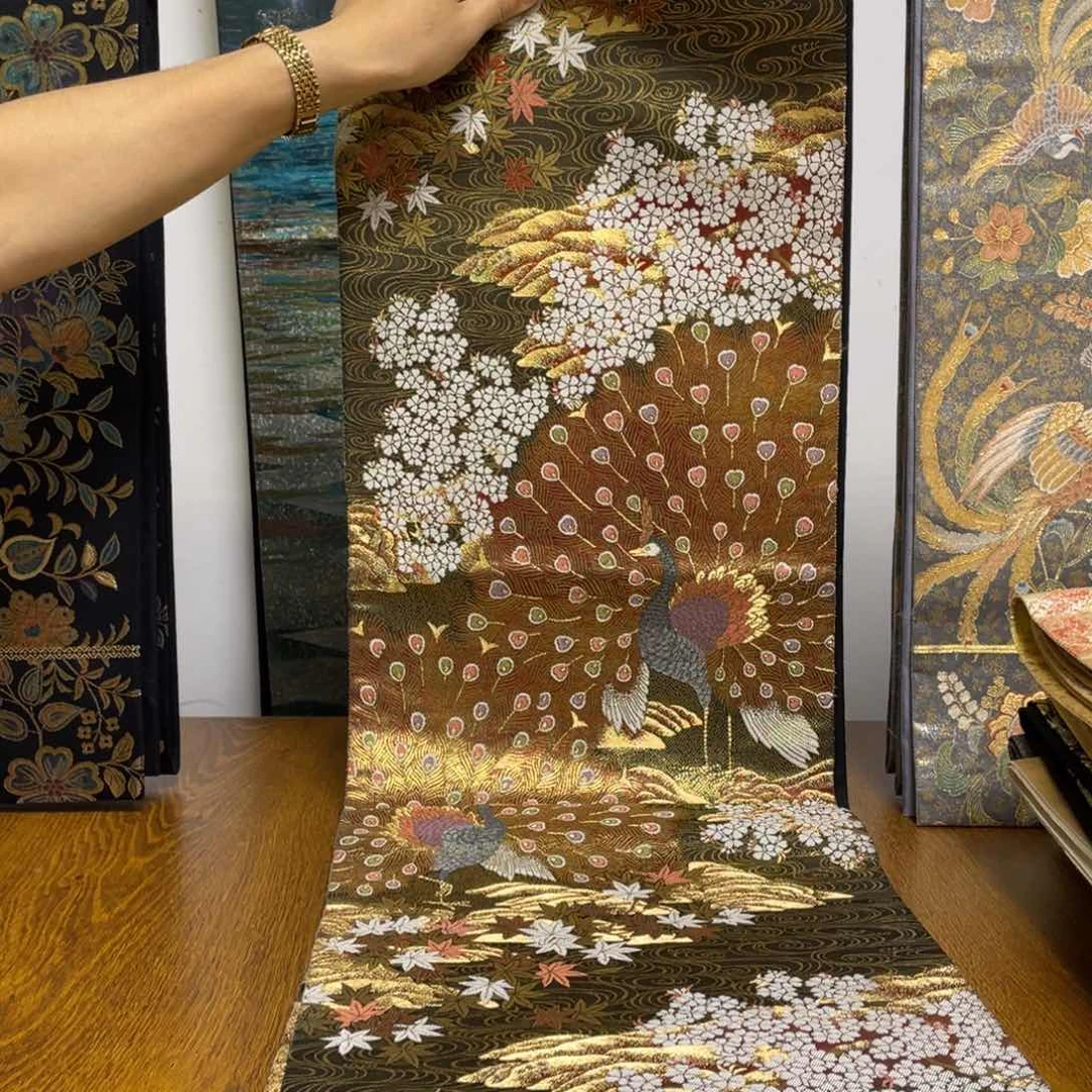 金***鸟织绣织锦技艺高超的技术