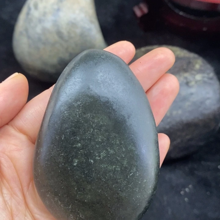 未镶嵌和田玉（糖玉）挂件