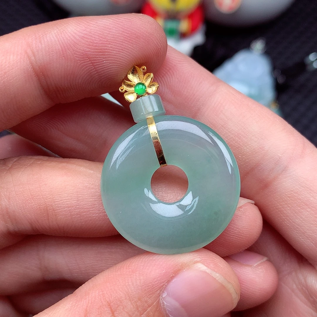 吊坠(不含链)18K金镶嵌翡翠