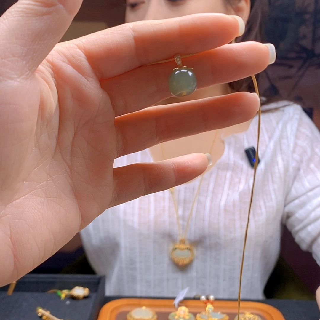 和田玉银S925镶嵌颈饰