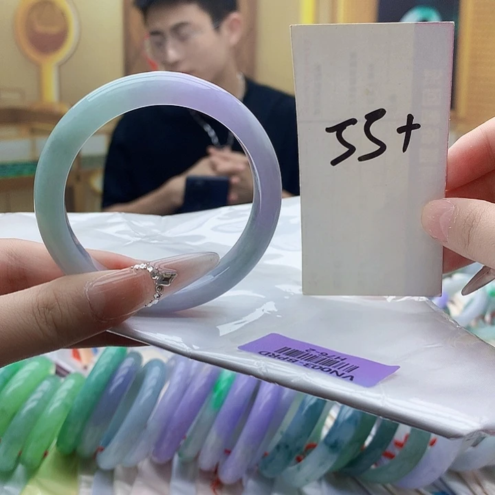 未镶嵌手镯翡翠nn