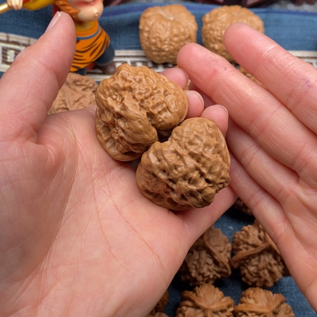 文玩核桃把件金****）40开背蛙