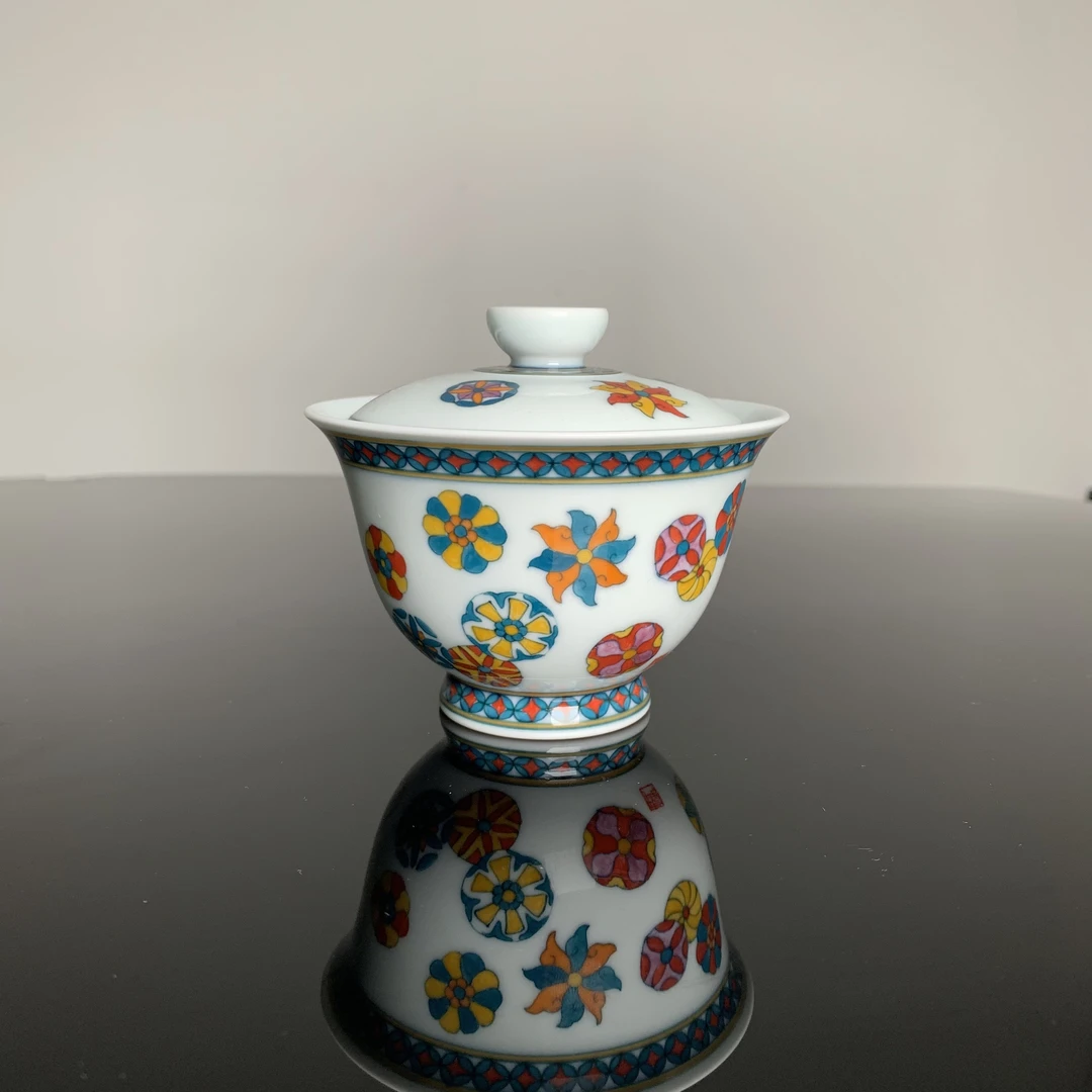 青远柴窑釉下五彩皮球花盖碗茶具