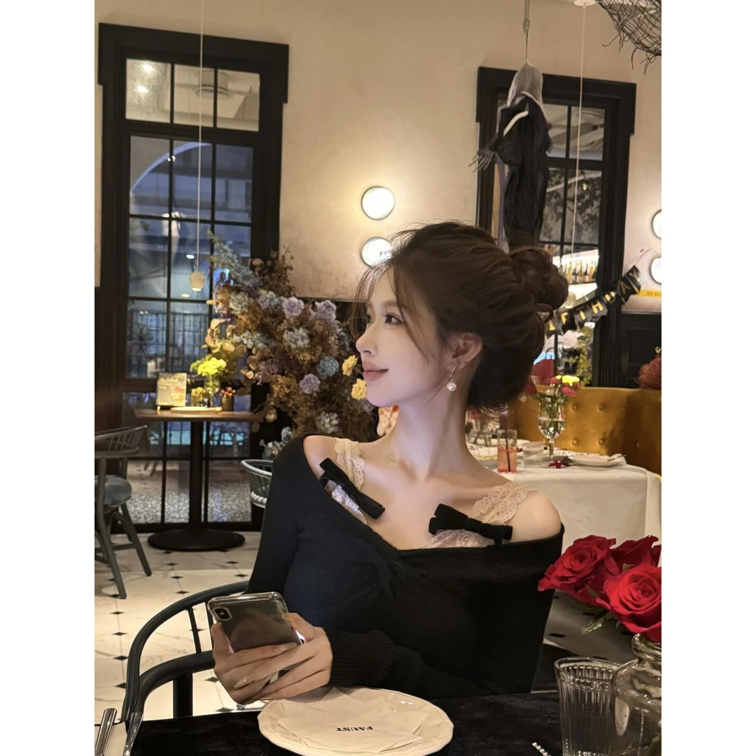 【现货】韩系辣妹蕾丝拼接长袖针织衫女春秋修身显瘦绝美打底短上衣