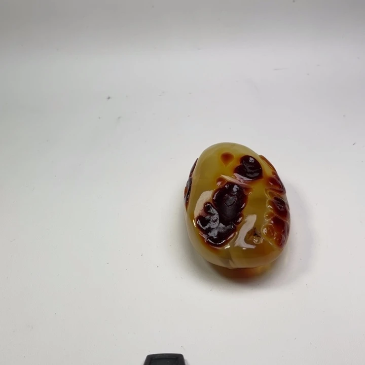 琥珀颈饰未镶嵌琥珀蜜蜡