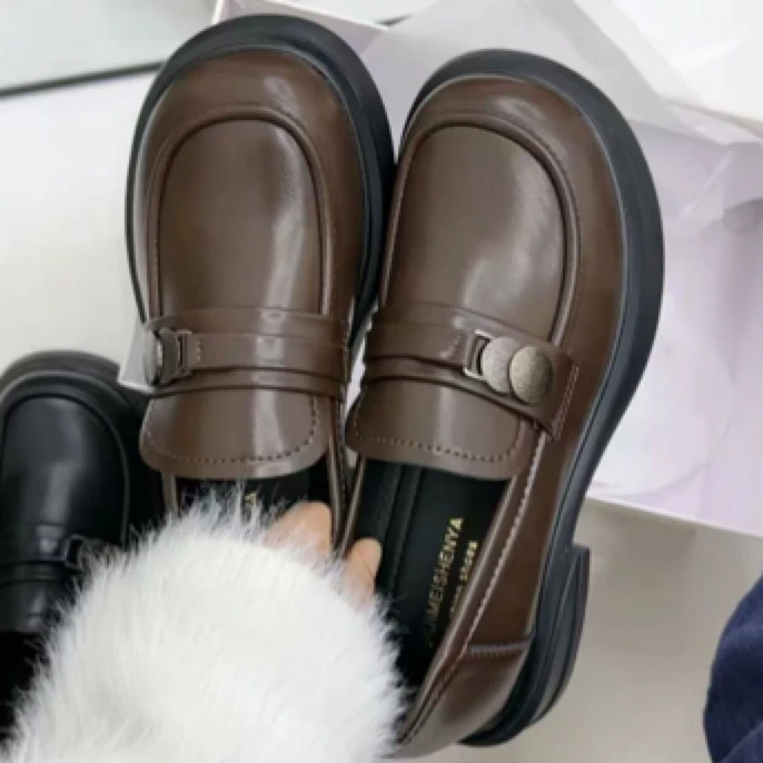 乐福鞋舒适秋季厚底软皮乐福鞋休闲复古皮鞋时尚