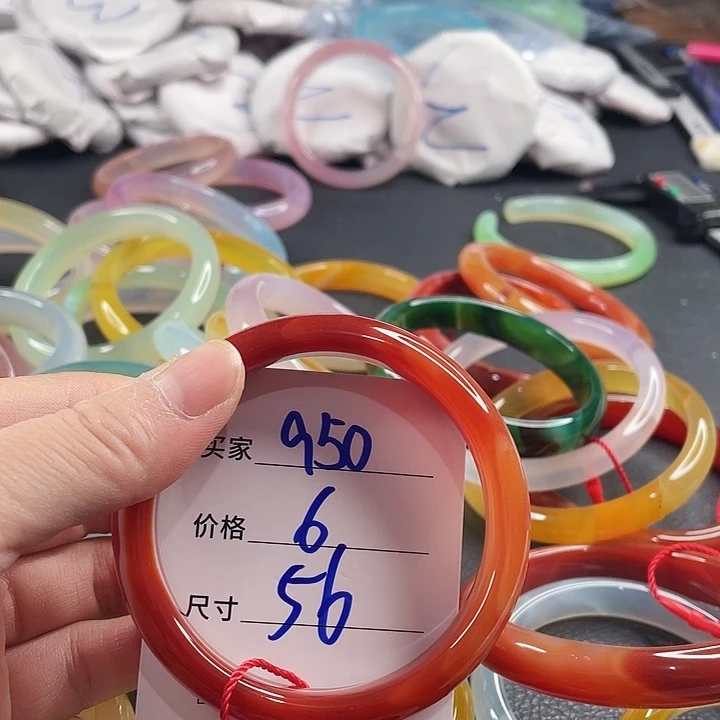 玛瑙/玉髓未镶嵌手镯