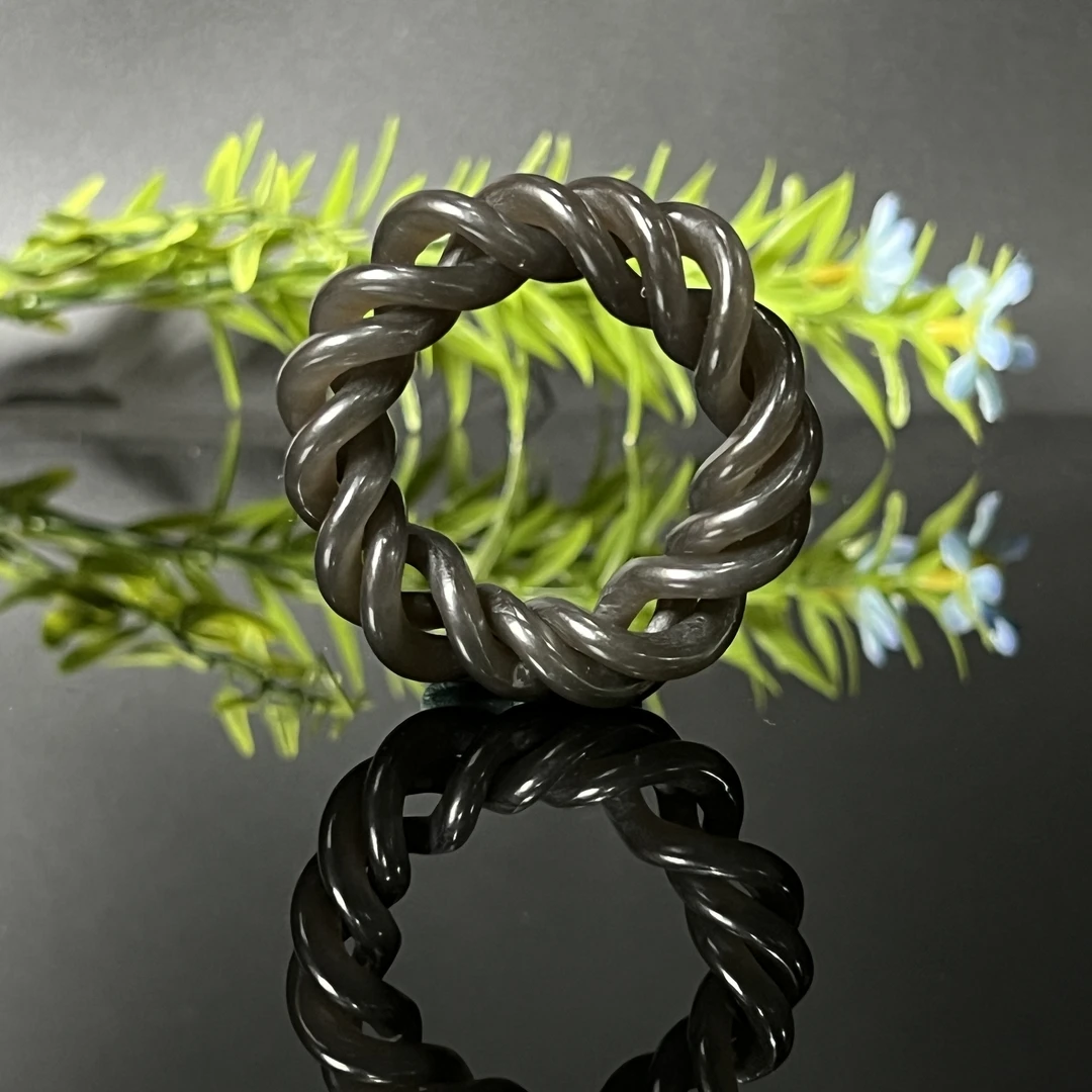 1218GC6604和田玉挂件