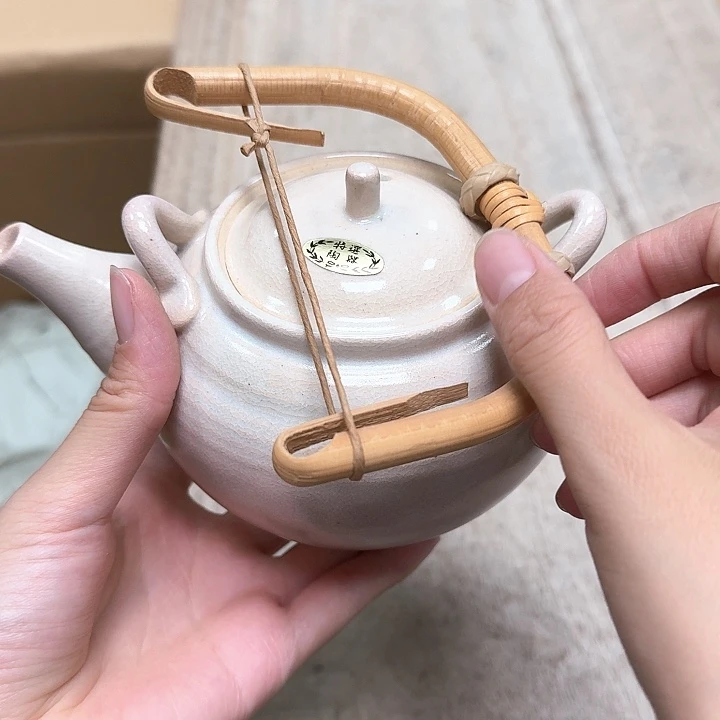 瓷片噗哈哈哈哈哈哈哈哈哈