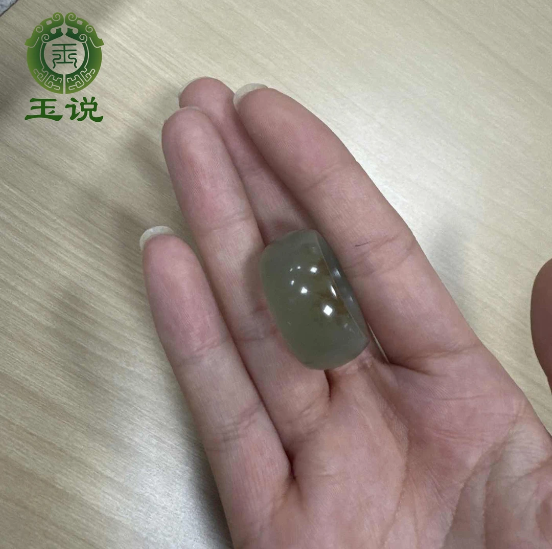 和田玉糖青戒指6号