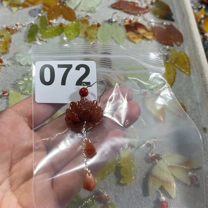 蛇纹石玉耳饰未镶嵌ℳ****