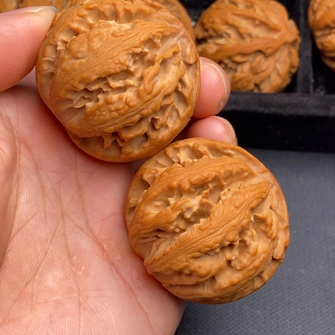 吊坠文玩核桃秦岭野生核桃