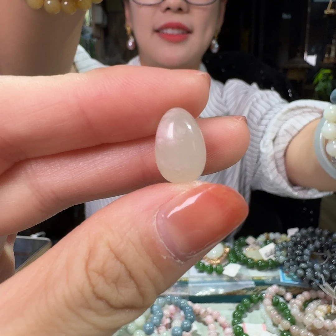 未镶嵌手链和田玉桃花