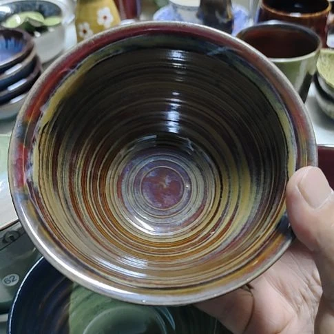 瓷片瓷片，盘子，都有瑕疵