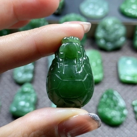 【闪购商品】颈饰未镶嵌和田玉