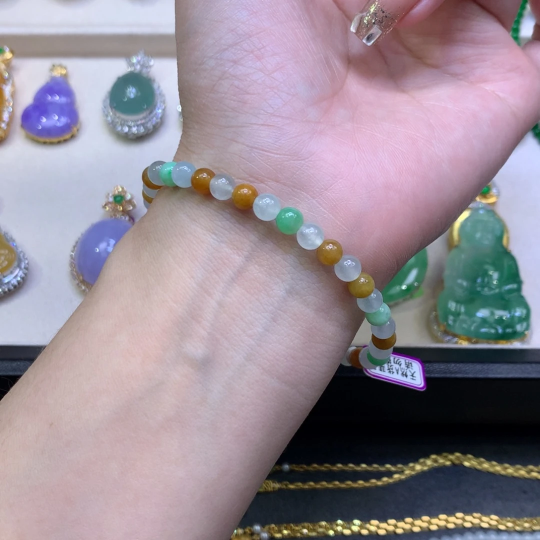 翡翠未镶嵌颈饰天然A货