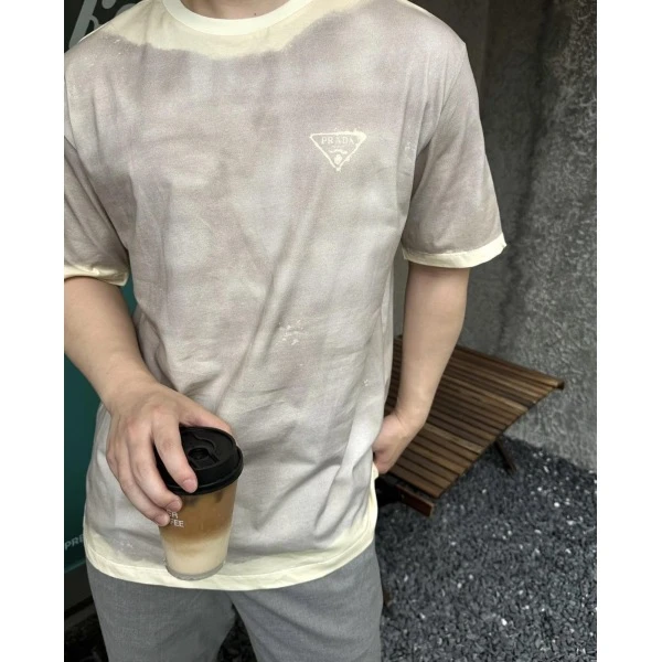 妃鱼/普拉达/棉/T恤/95新/M6/17
