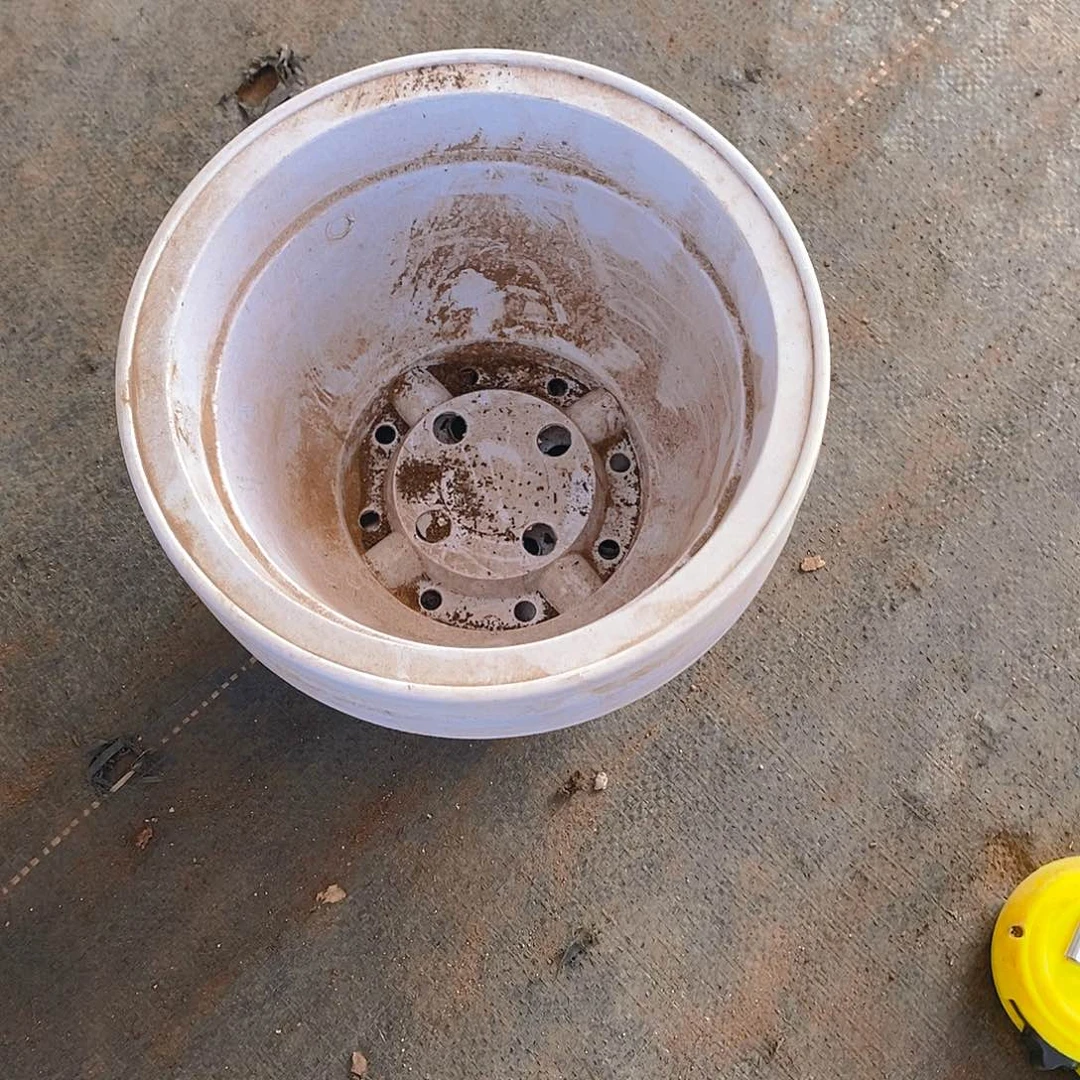 塑料旧20-18公分白青山绿水盆10个