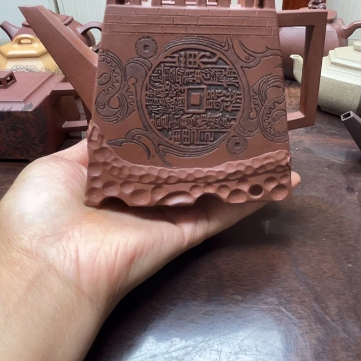 茶壶紫砂玩****度紫泥全手工长城500c c