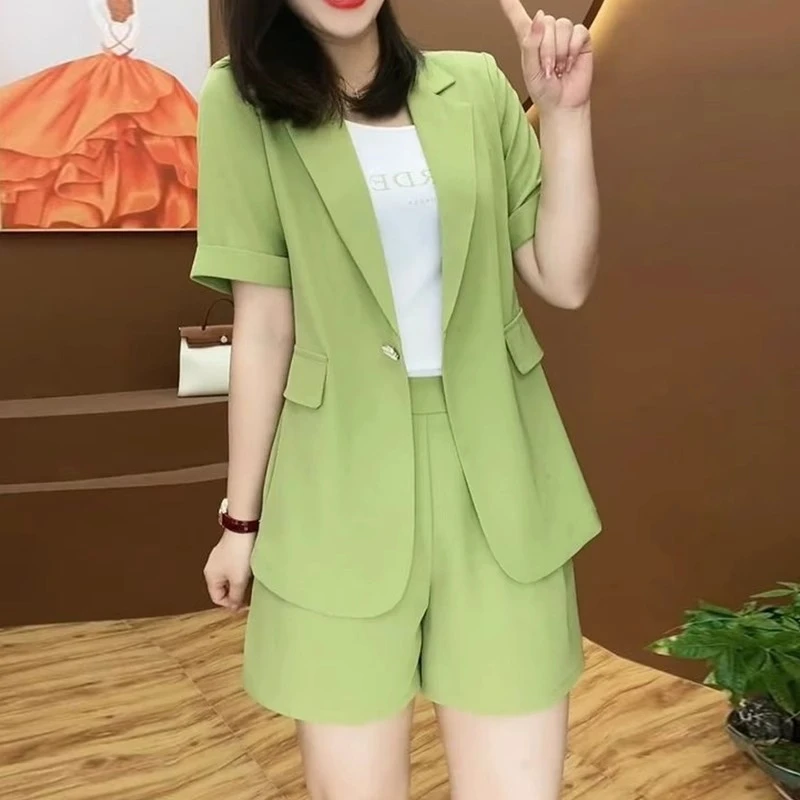 西装套装女时尚洋气时髦2025新款夏装大码胖mm显瘦遮肉短裤两件套