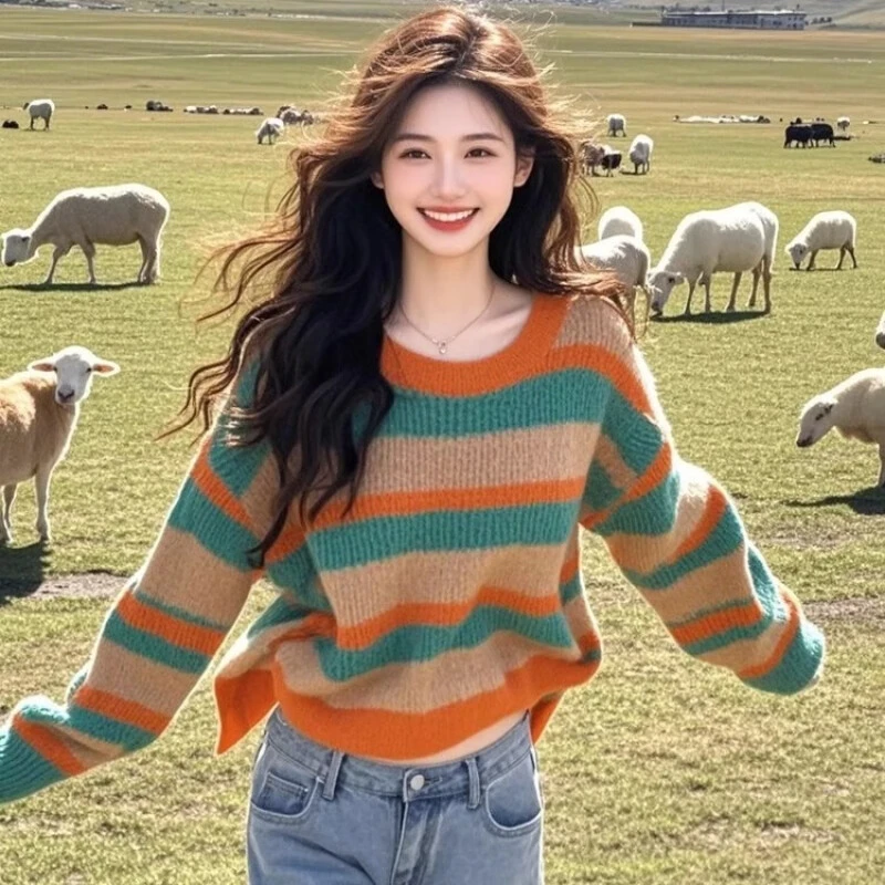 春装独特别致撞色条纹慵懒风毛衣针织打底衫女设计感宽松长袖上衣