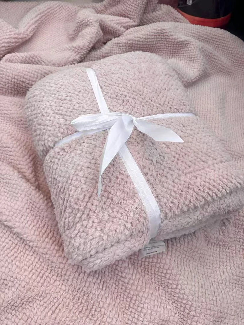 【150*200粉色菠萝格仿兔毛双层毯】双层加厚沙发毯午睡毯卧室盖毯