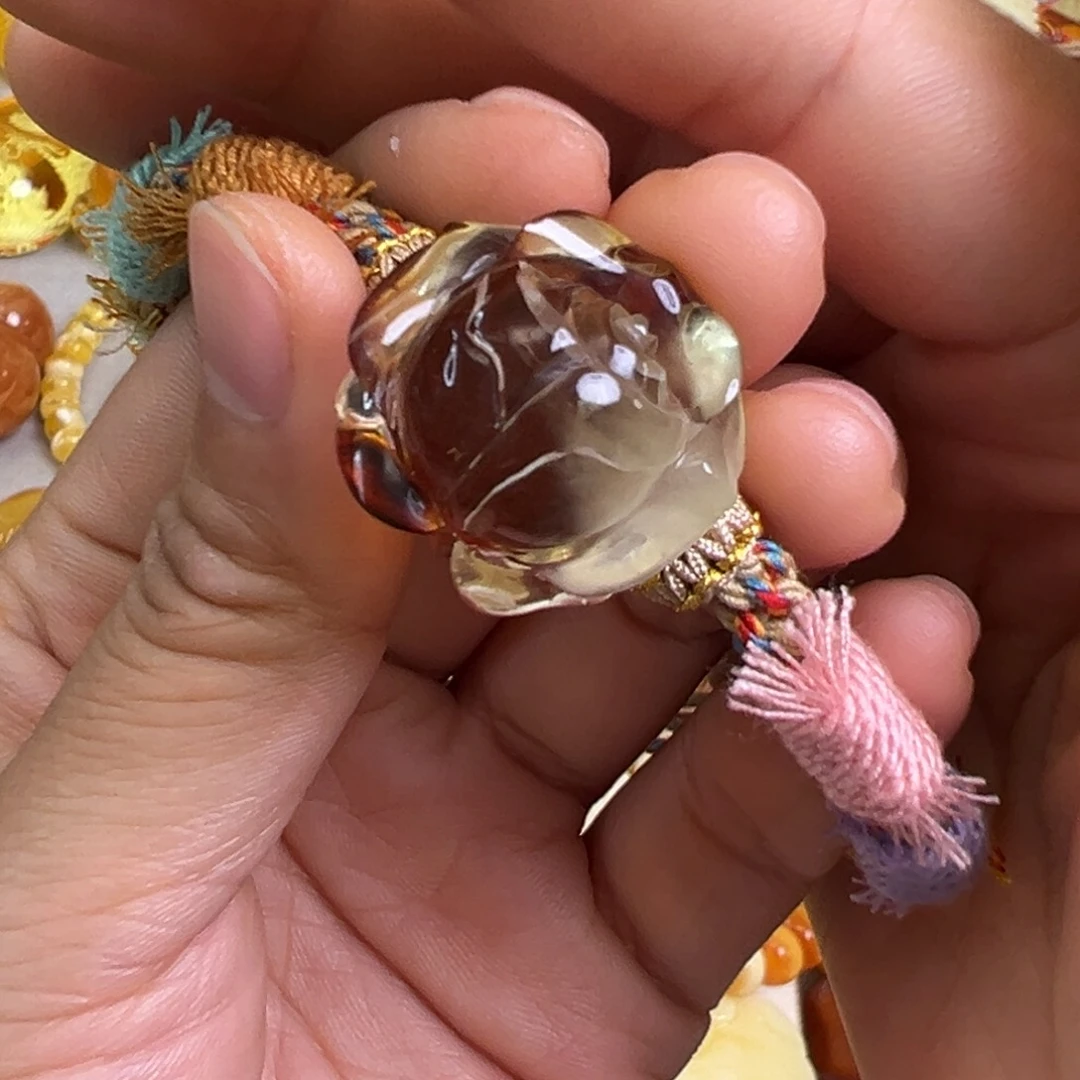 未镶嵌蜜蜡裸石琥珀