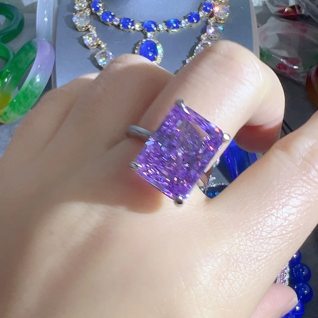 花岗石钨合金红色蓝色大宝贝