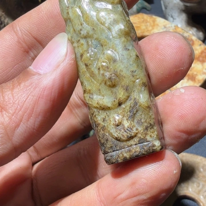 石***师和田玉未镶嵌车挂