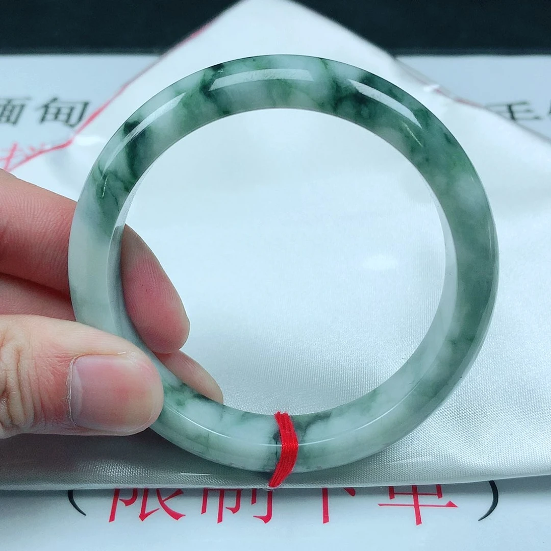 翡翠手镯未镶嵌圈58
