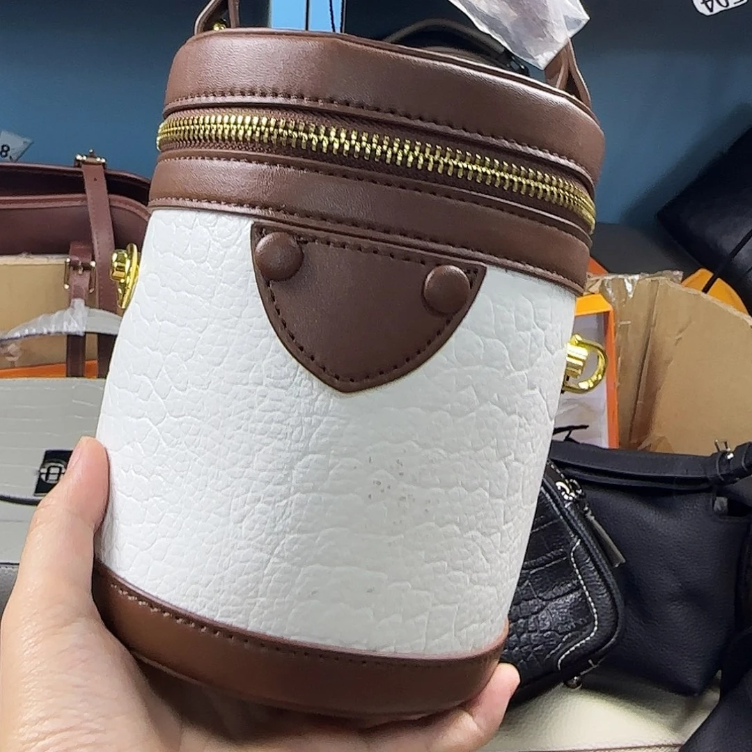 黄牛剖层皮革牛剖层皮革羊皮（革）