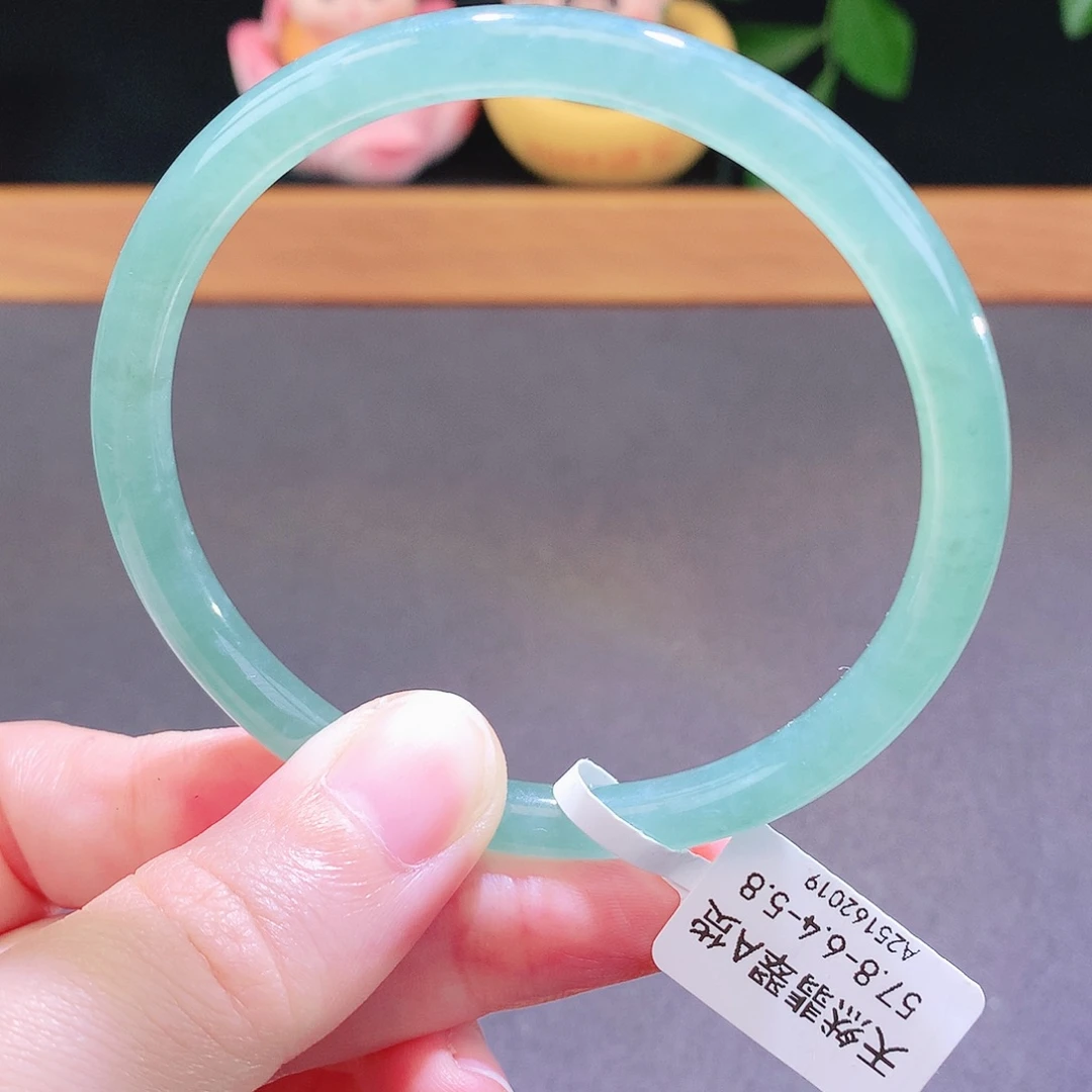 翡翠未镶嵌手镯天然翡翠