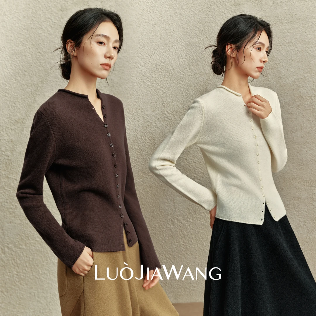 100%羊毛小V领针织开衫女冬上衣25新款外套毛衣LUOJIAWANG【静泊】